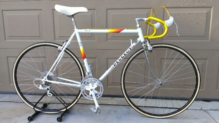 Classic Peugeot - Sports et équipements - Velo - Peugeot