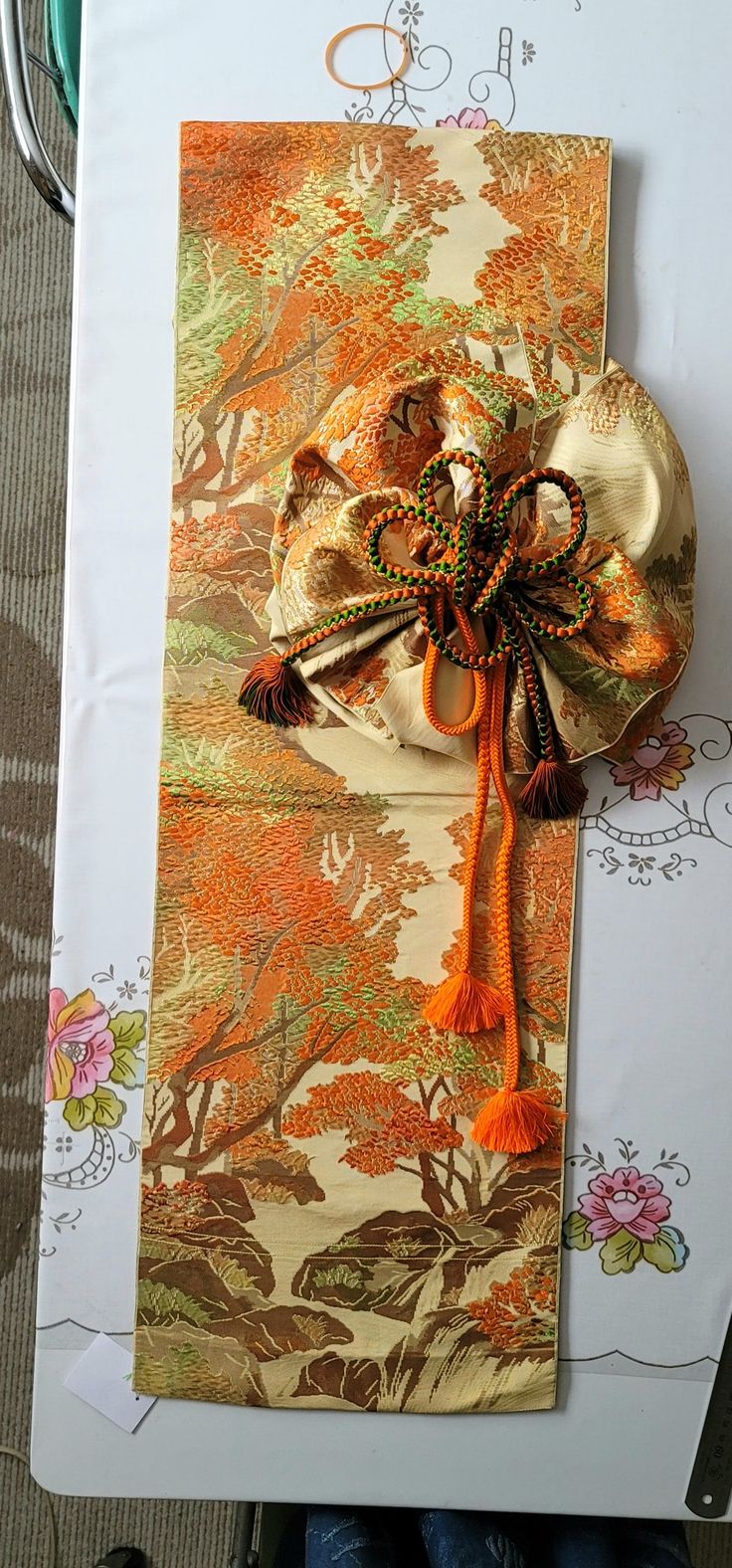 帯タペストリー 秋です。