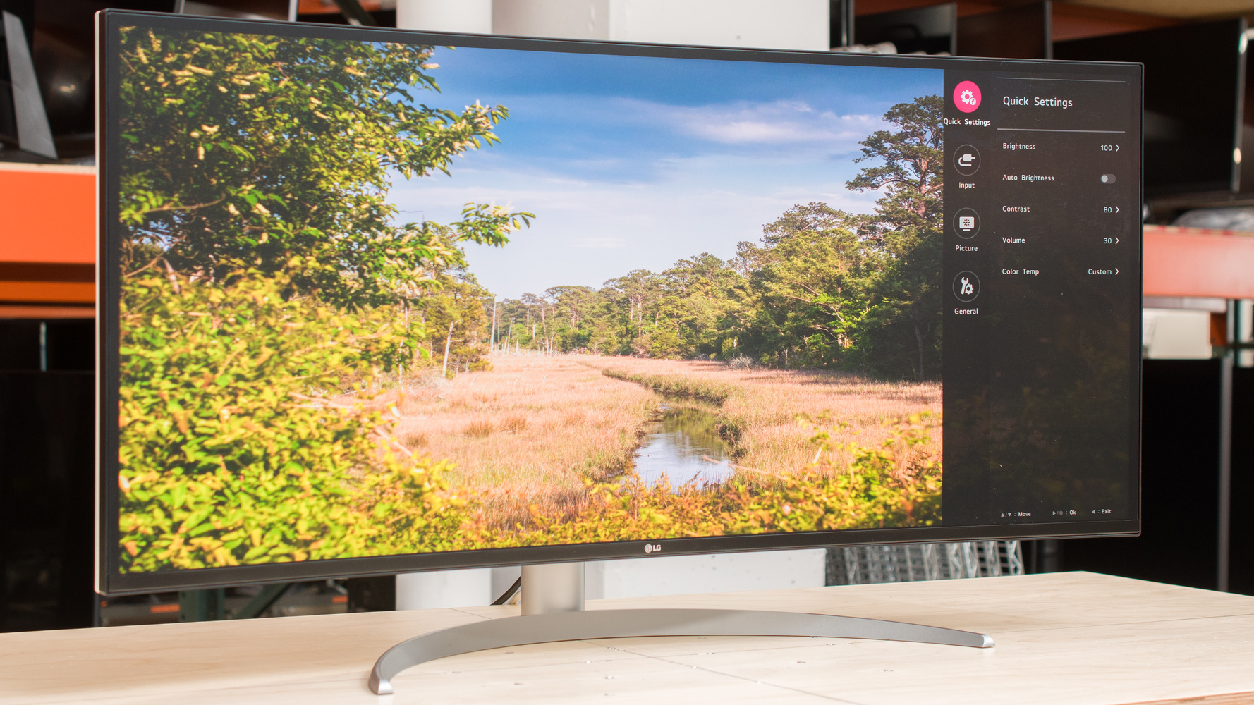 LG 40WP95C-W Review - RTINGS.com