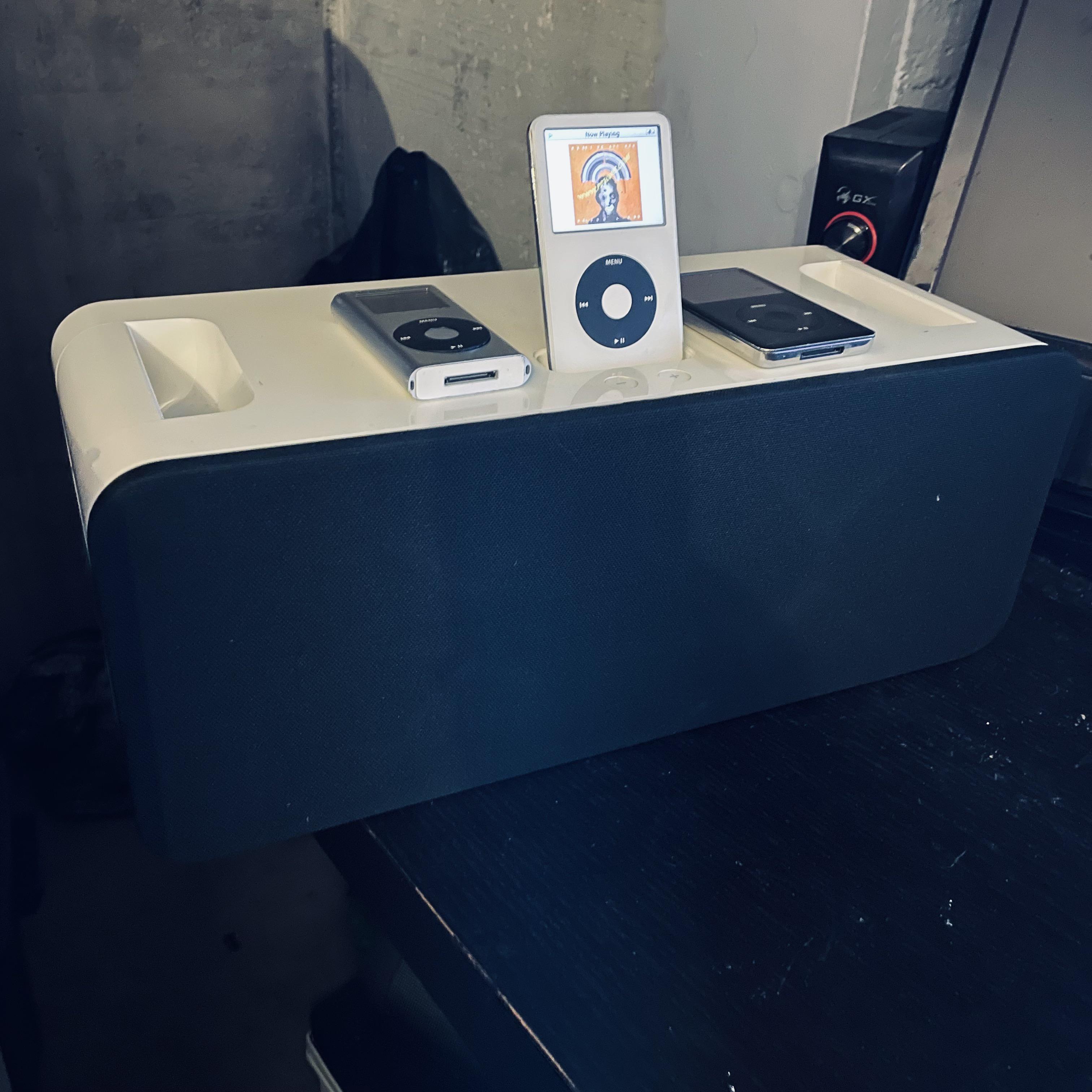 iPod HiFi が届いた！サウンドは、やっぱり最高に美味しいね。これは