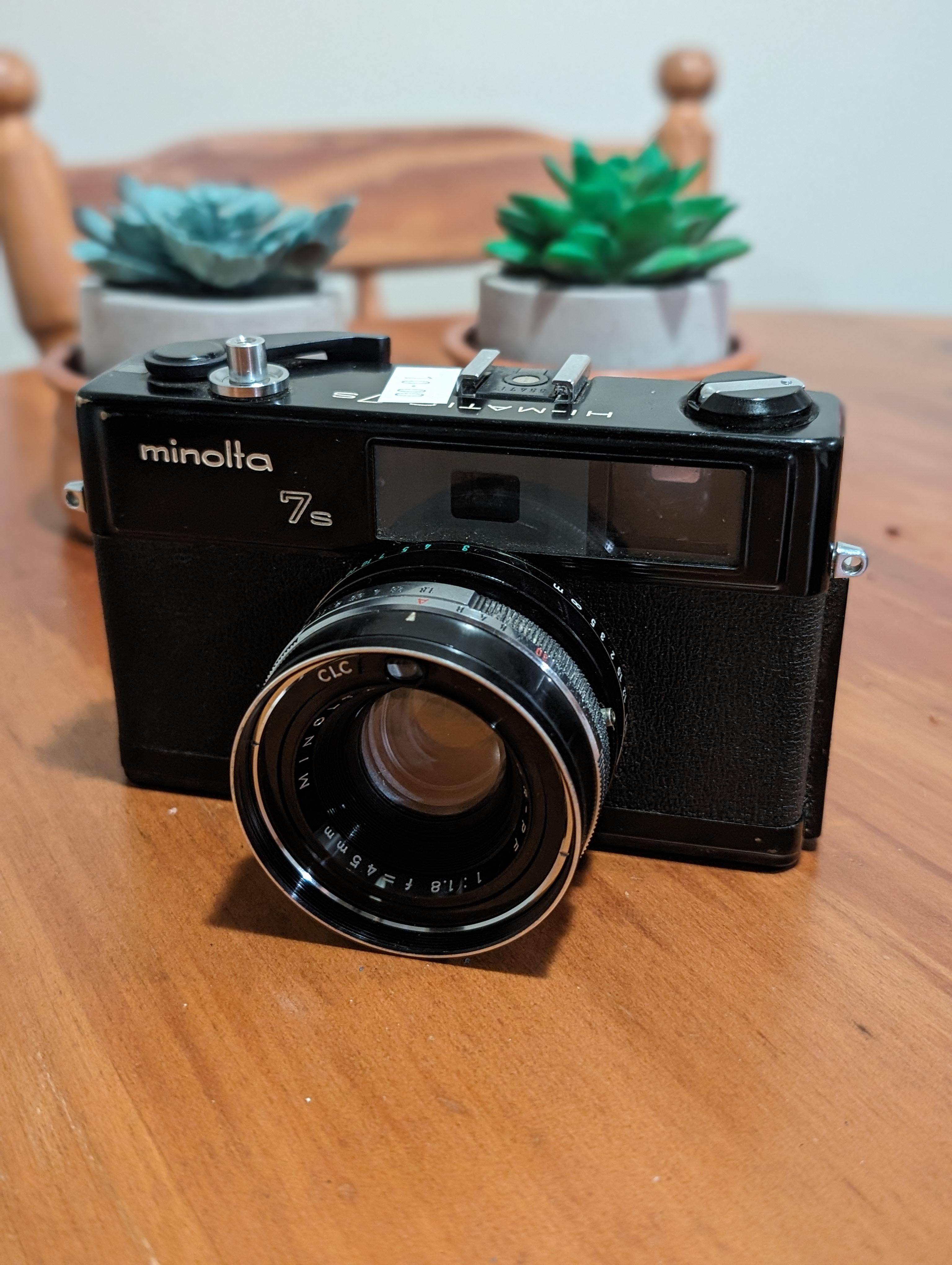 地元のリサイクルショップでMinolta Hi-matic 7sを手に入れたんだ : r