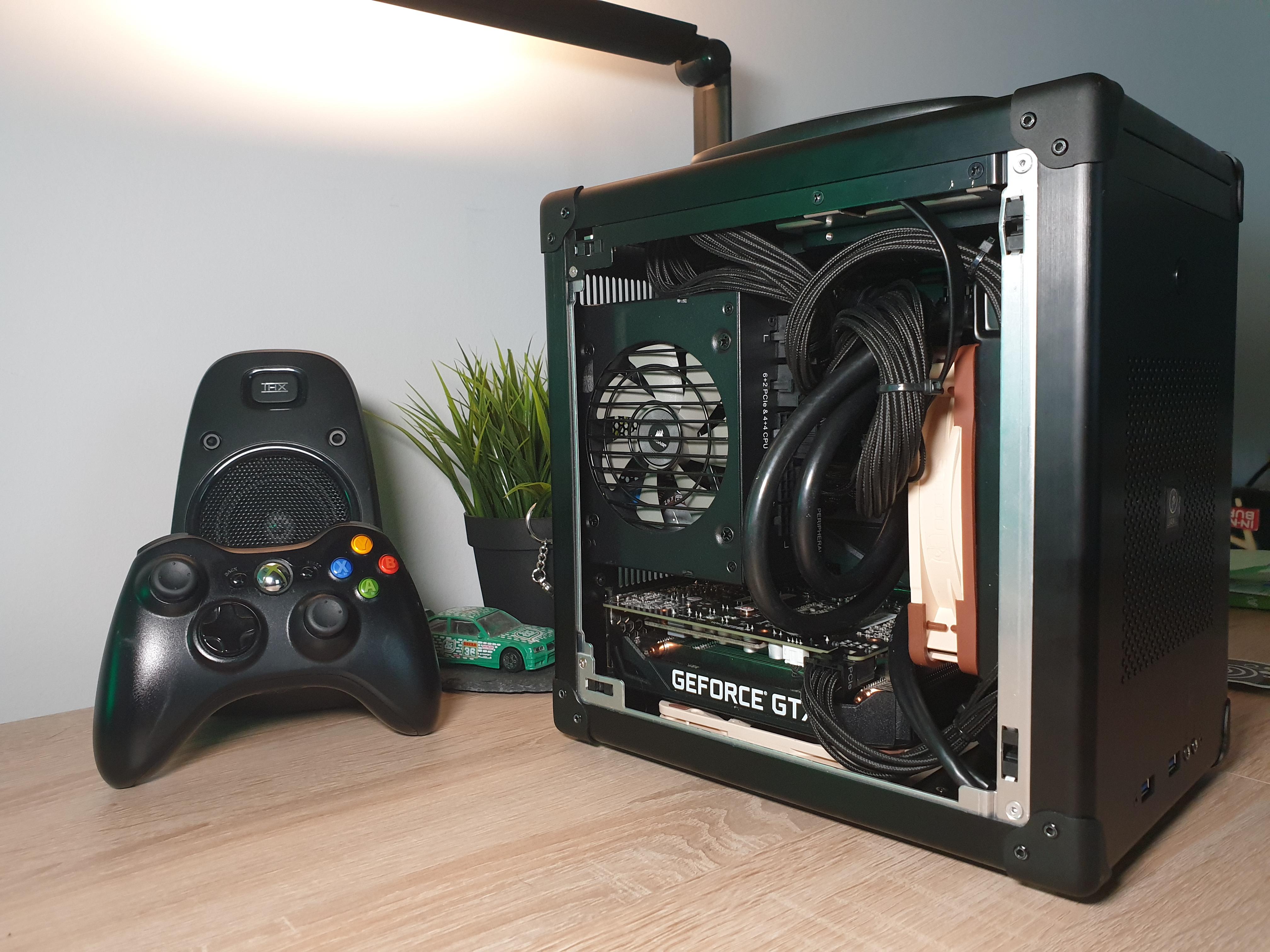 lian-li pc-tu100 の自作PCをシェアしたかっただけ : r/sffpc