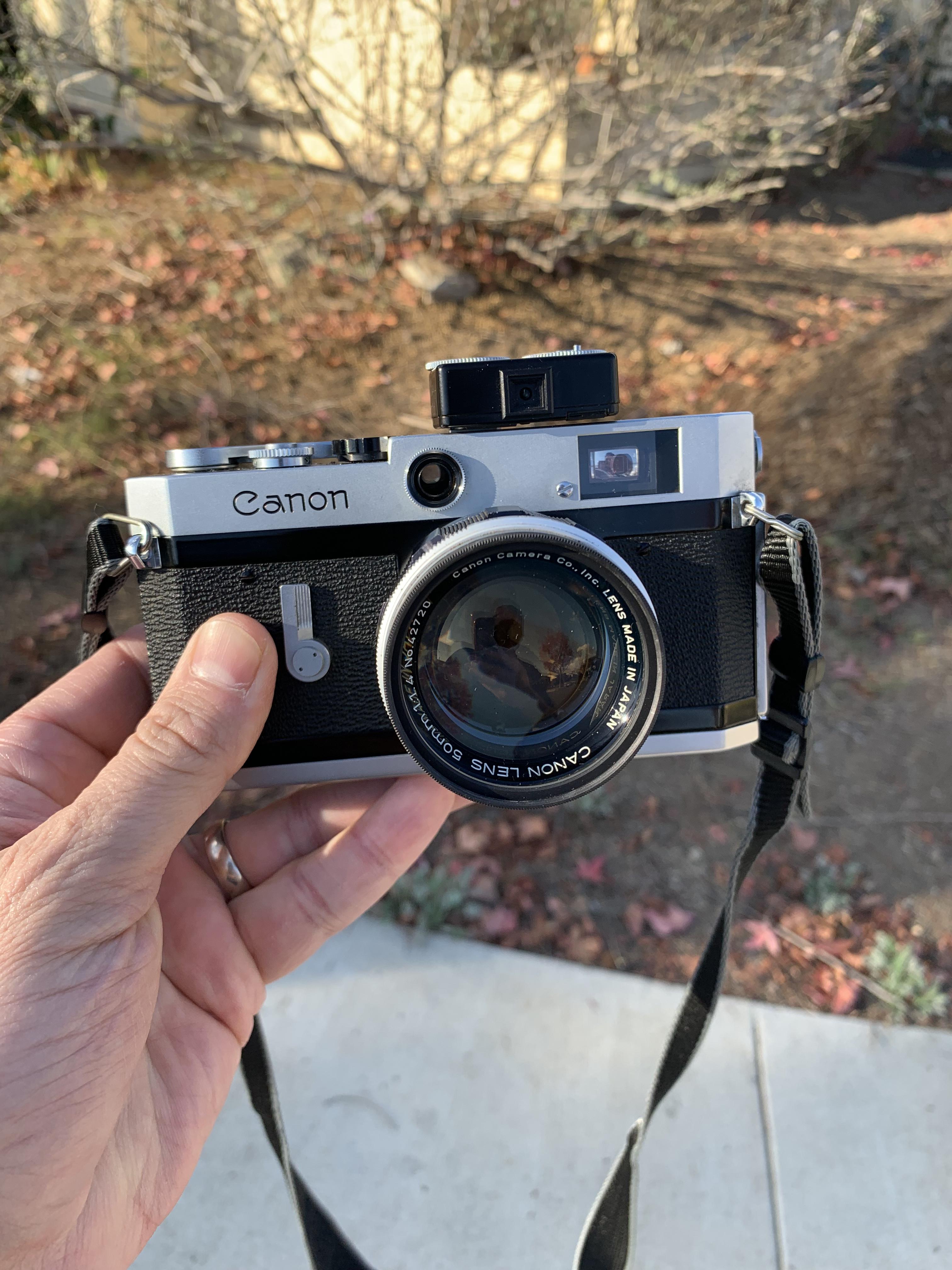 Just got a Canon P with a 50mm f1.4 : r/vintagecameras