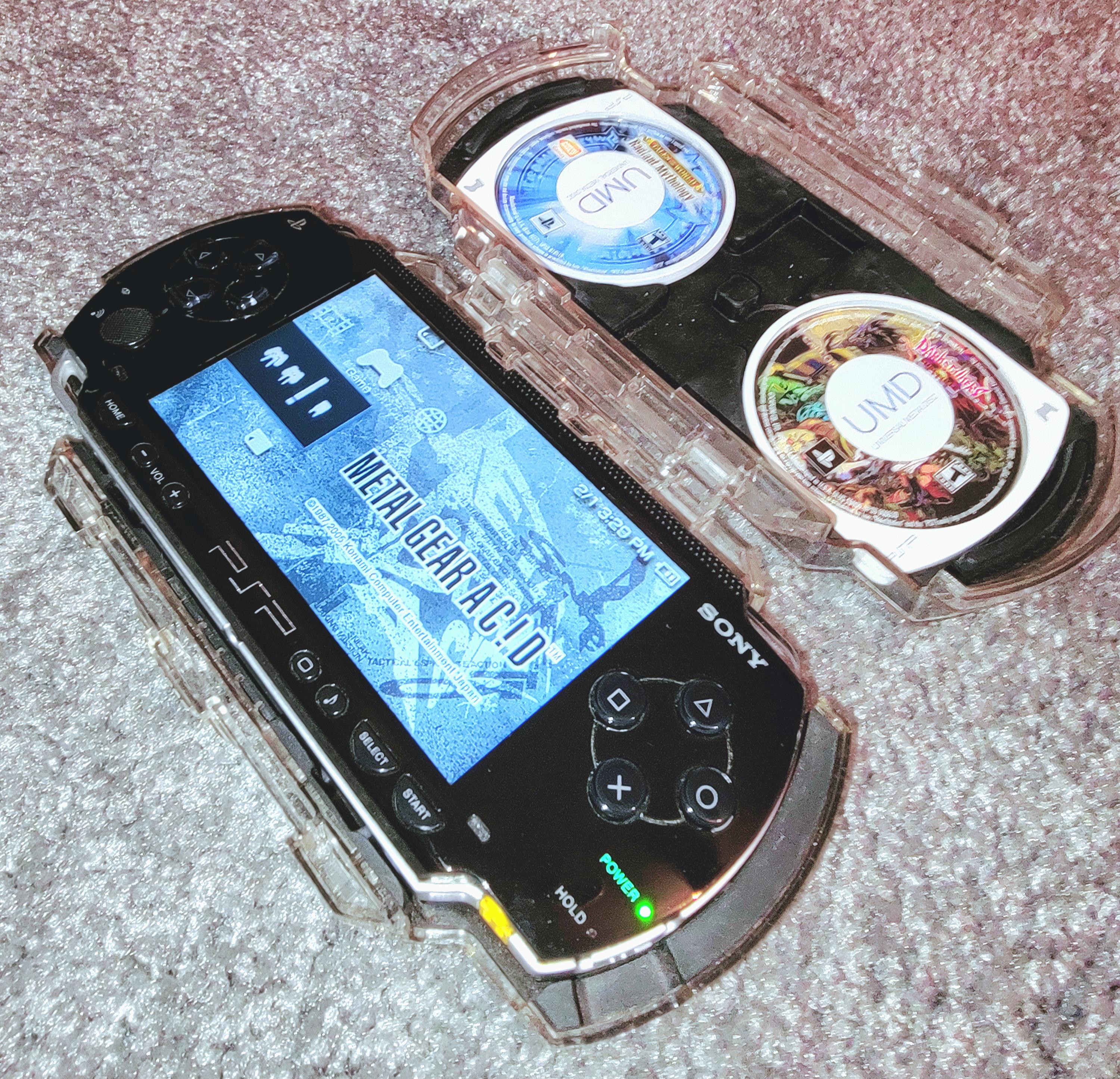 Normal people taking a trip: 