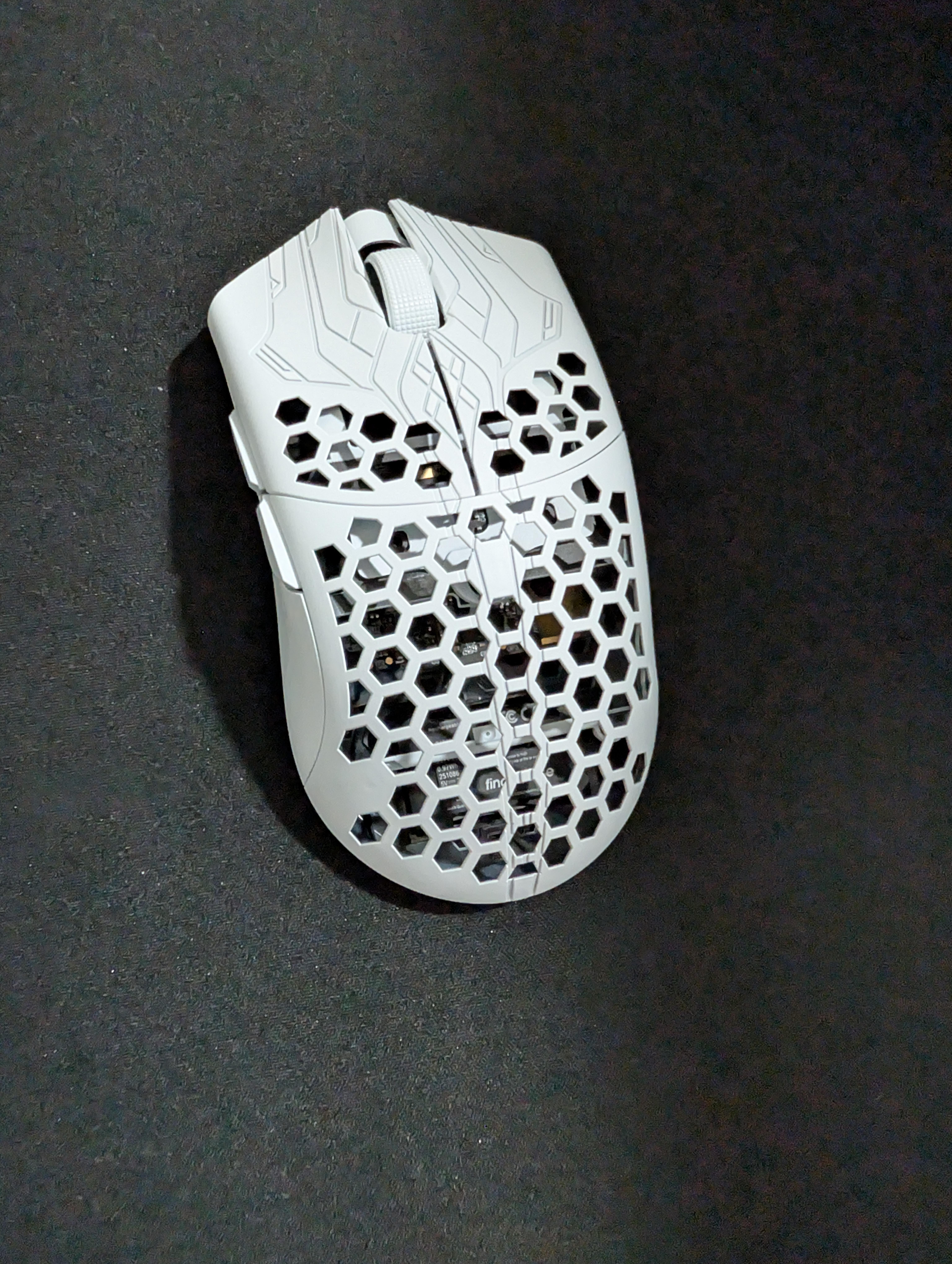 I got the finalmouse frostlord ulx, coming from the gpro