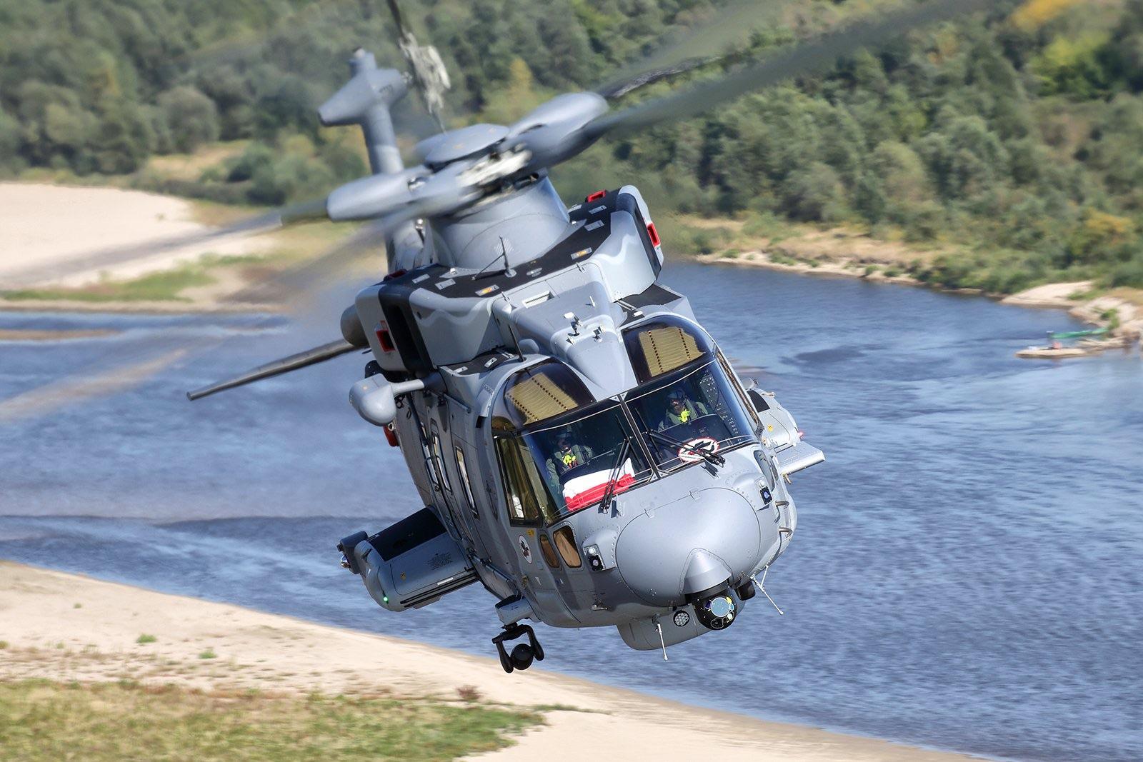 🇵🇱 AW101 : r/Helicopters