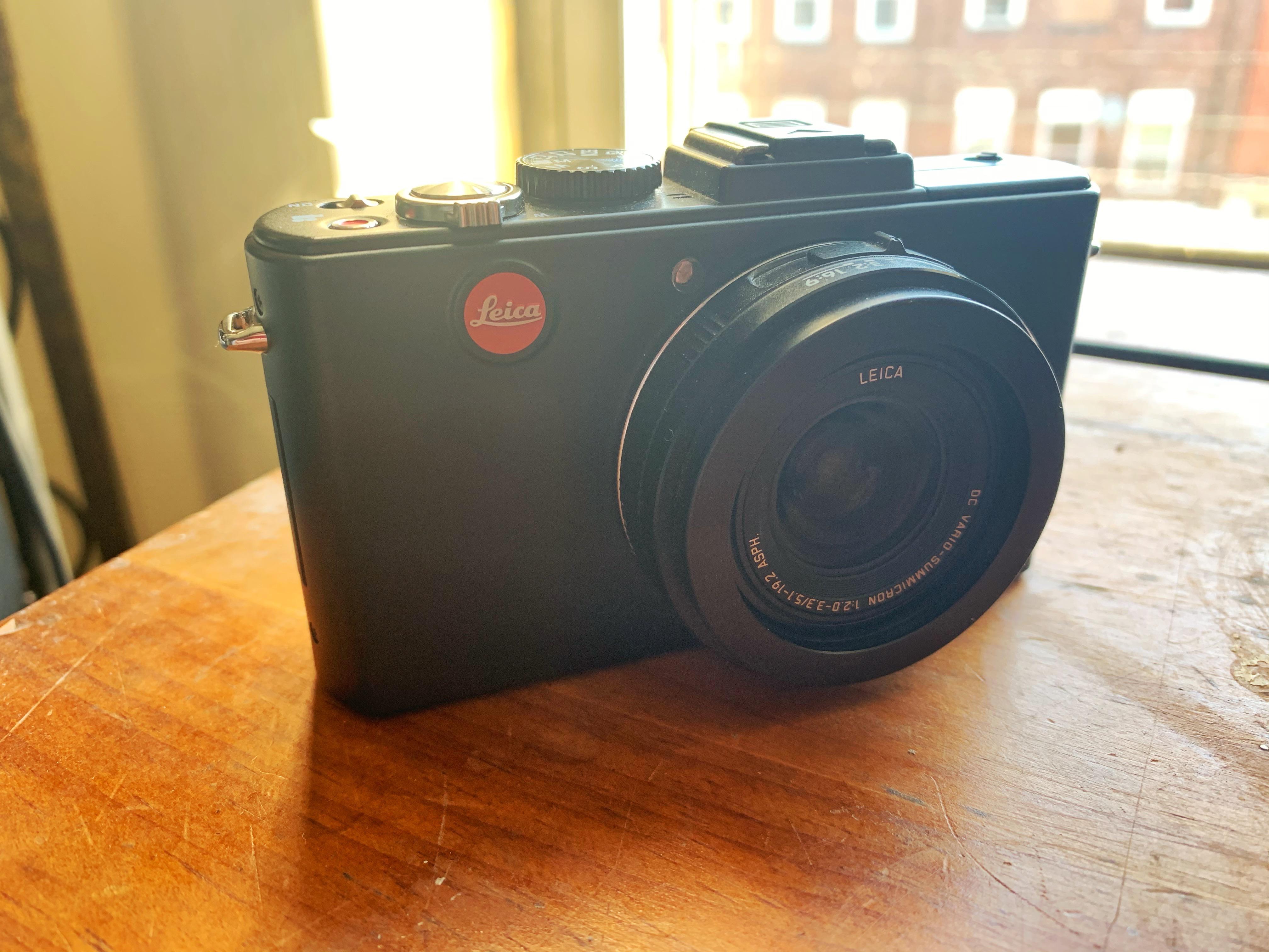 衝動買いしたお気に入りのカメラ、Leica D-Lux 5。どう思う？ : r/Cameras