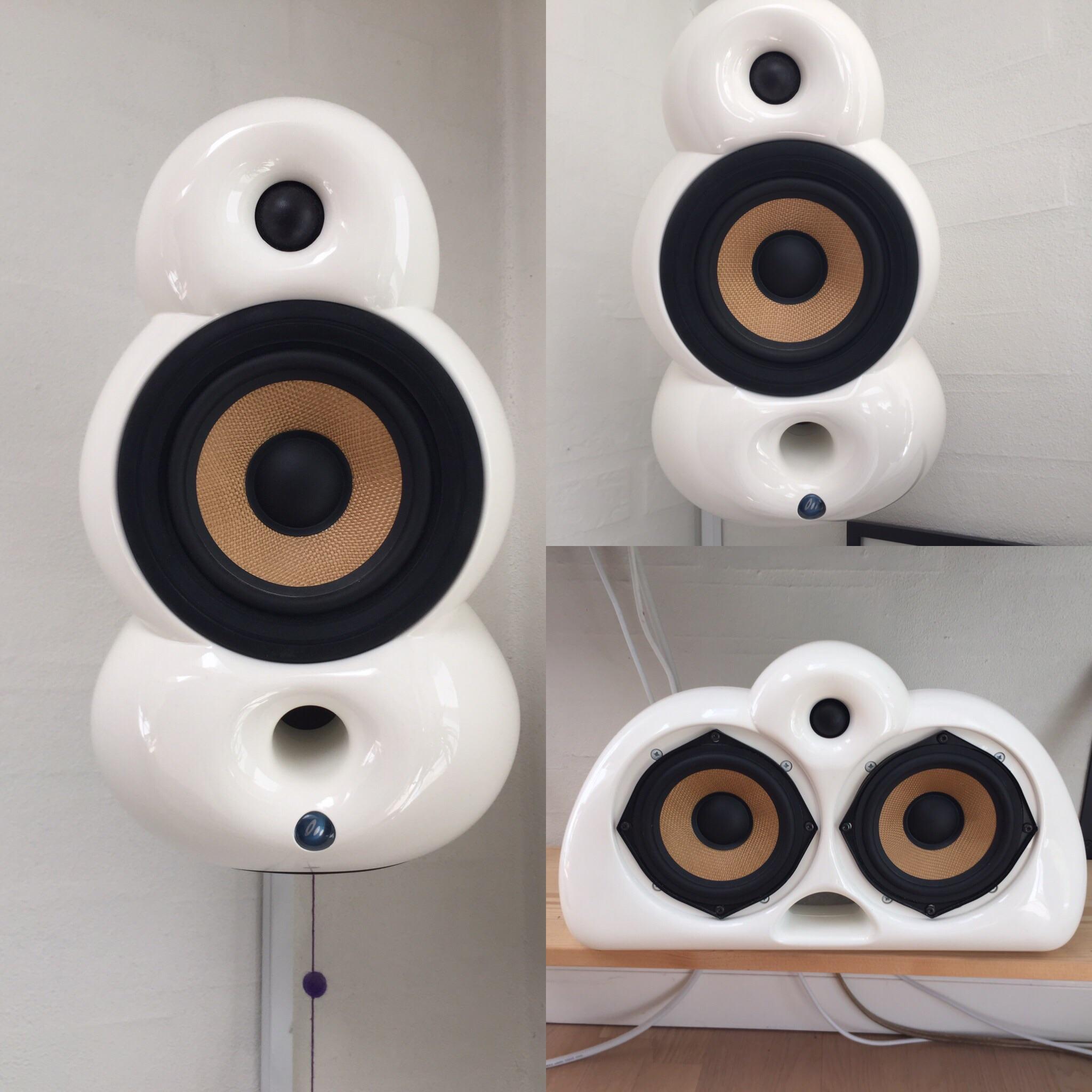 Can some one please help me identify these speakers? : r/audiophile