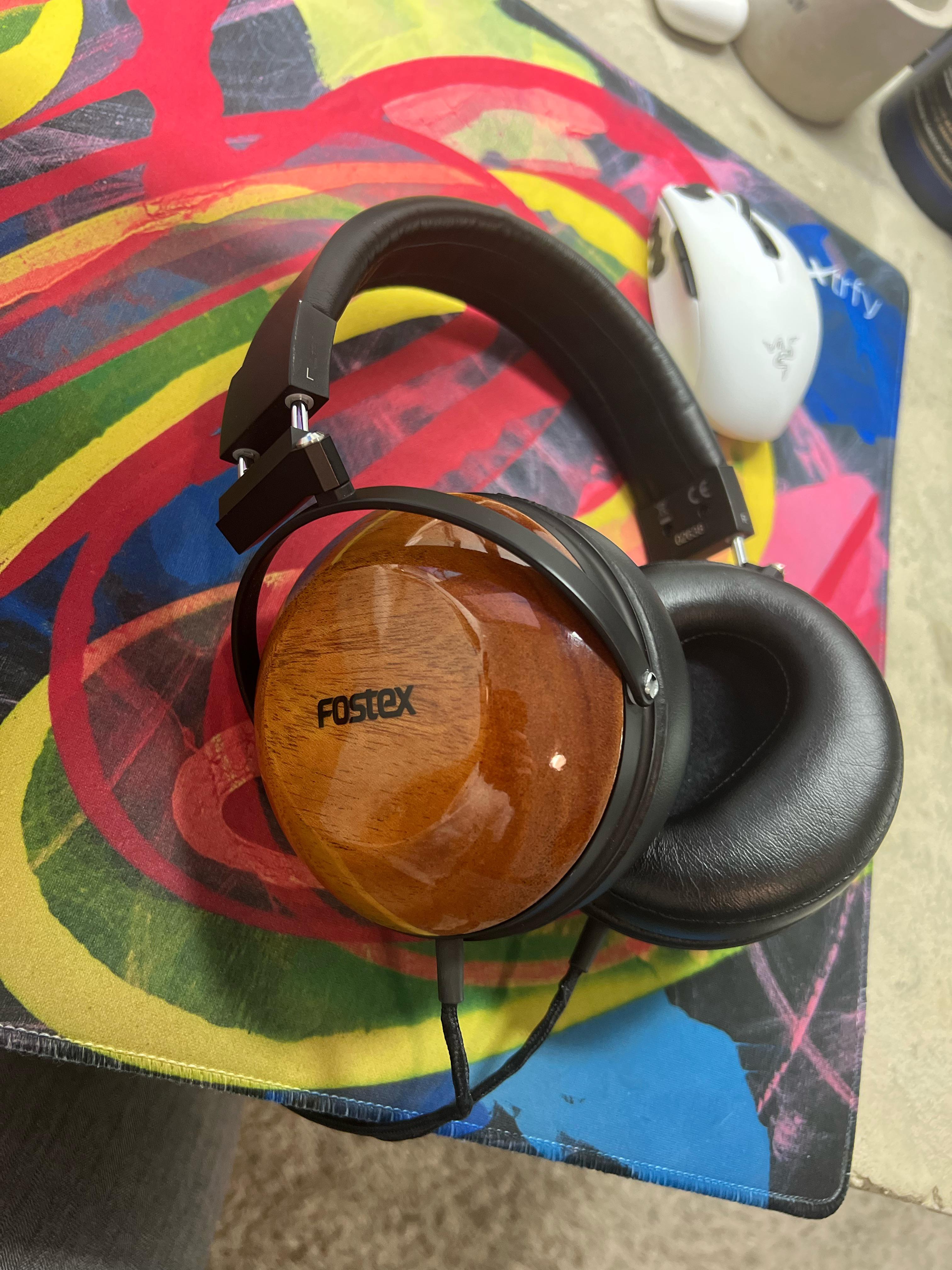 Fostex TH-X00 - なんでこれが今まで使った中で一番好きなヘッドホン