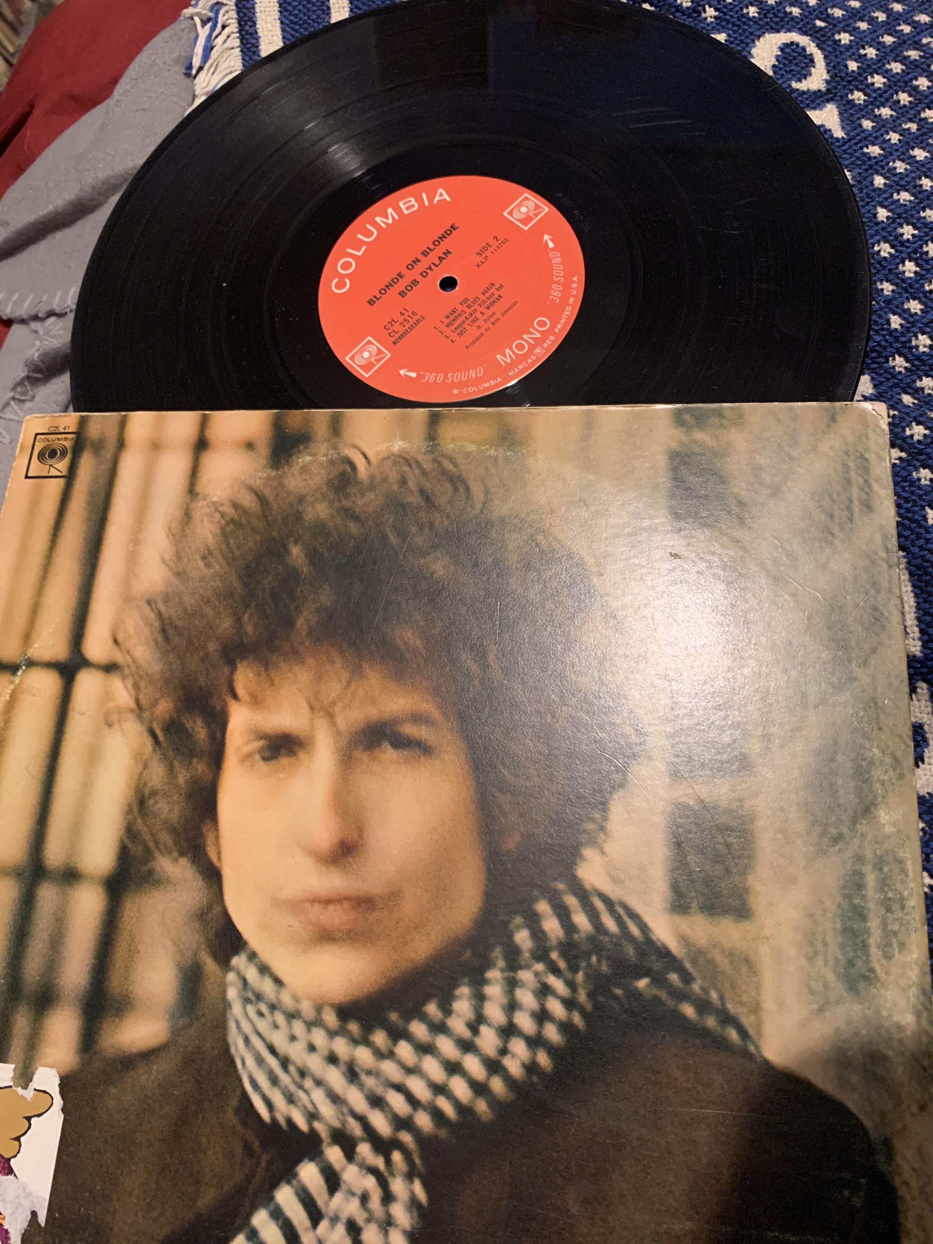 Bob Dylan's Blonde On Blonde. An original 1966 Mono first pressing
