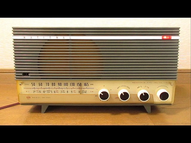 真空管ラジオ 松下電器産業 ナショナル UA-360「Neil LeVang Ghost
