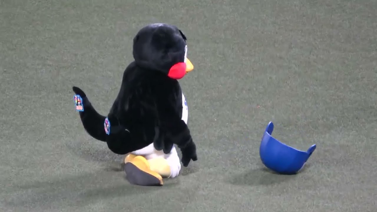 つば九郎】2000試合達成!! 記念の試合に駆け付けたのは⁉ 現地映像