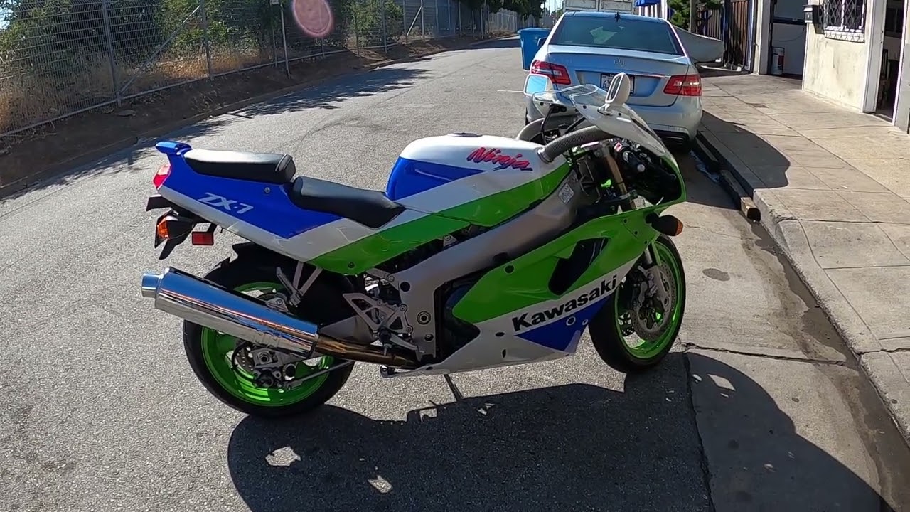 1991 Kawasaki Ninja ZX-7 for sale on BaT Auctions - sold for