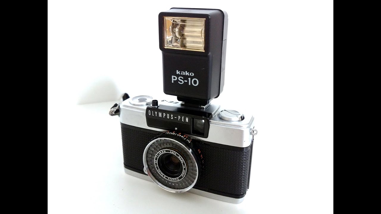 OLYMPUS PEN EE-3 Rangefinder Film Camera & KAKO PS-10 Stroboscope