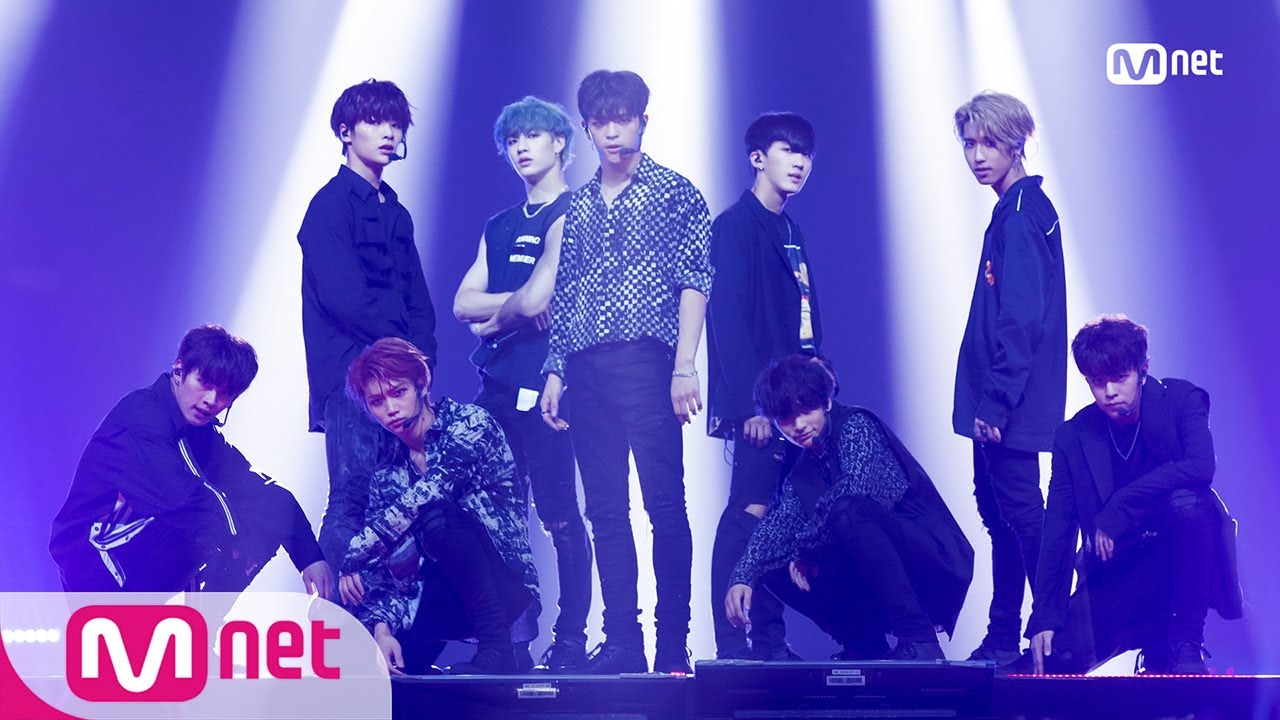 KCON 2018 THAILAND] Stray Kids - It's RainingㅣKCON 2018 THAILAND