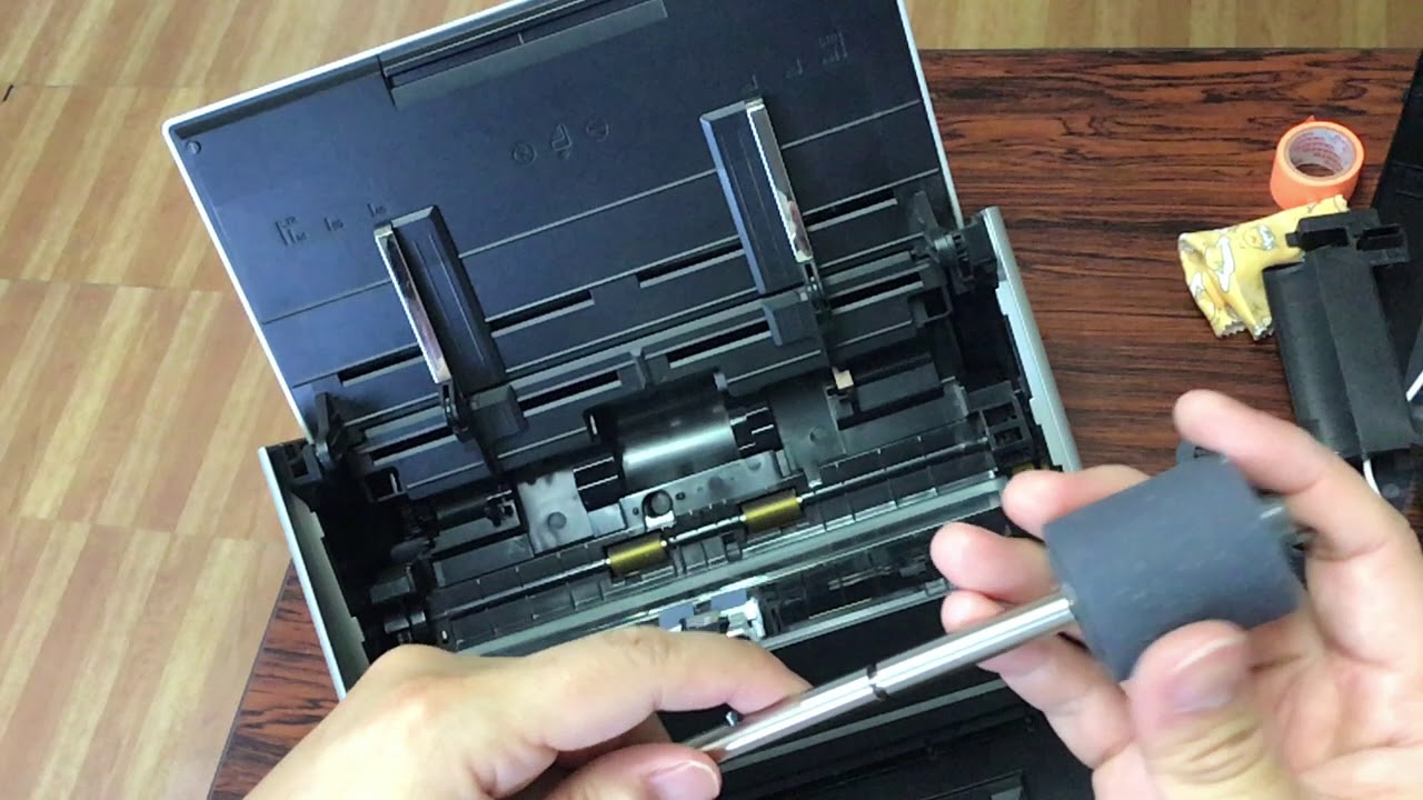 操作手順】富士通 ScanSnap S1500 ピックアップローラー交換手順