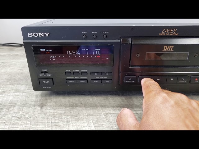 Sony DTC-ZA5ES (Elevated Standard) DAT Player and Recorder - YouTube