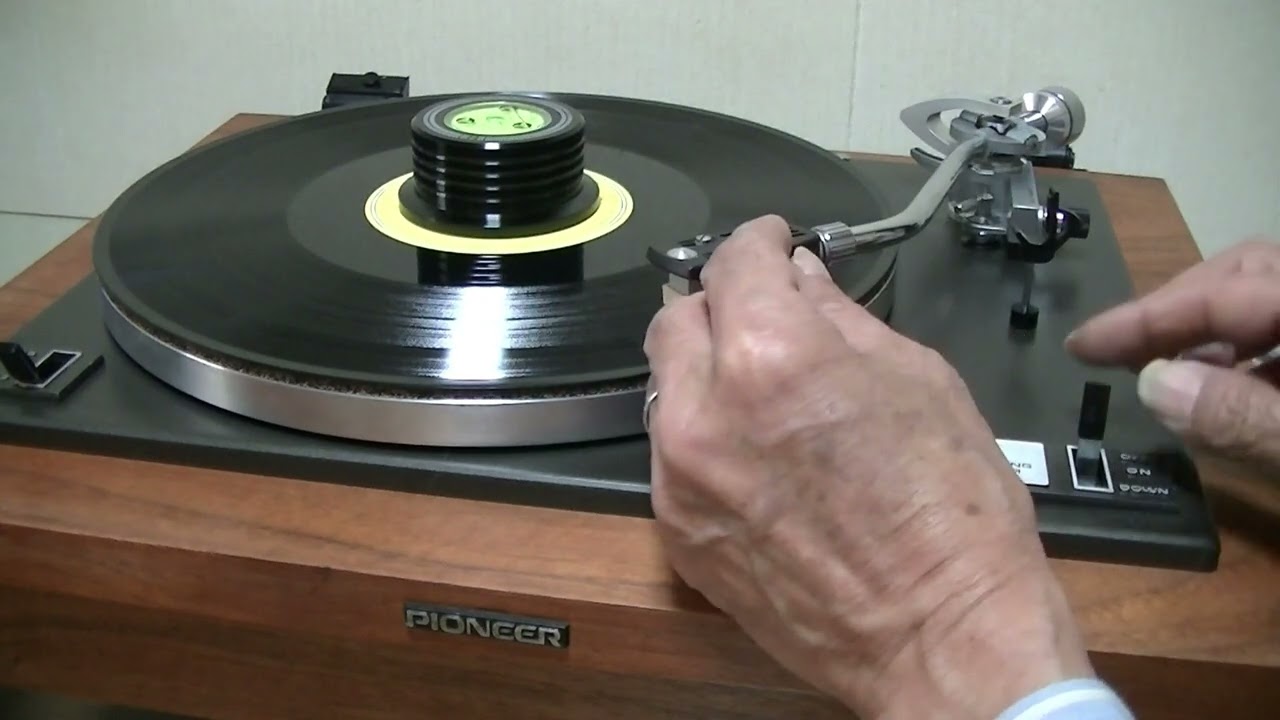 パイオニアのPL-25E レコードプレーヤーを聴く - YouTube