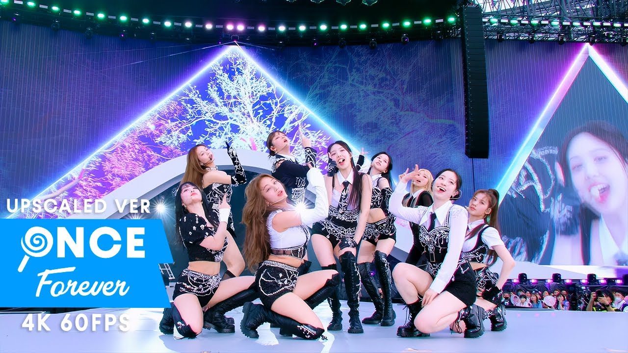 TWICE「More & More」5th world Tour Ready To Be Japan - YouTube