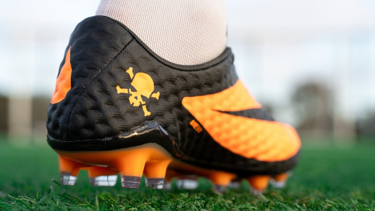 Forget the OG! | Nike Hypervenom 1 Rgn SE Review + Play Test - YouTube