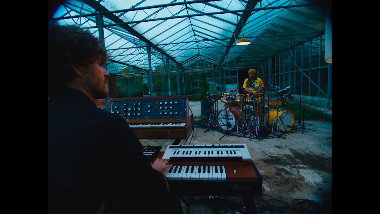 Vinyl - FKJ & Yussef Dayes - Live From The Greenhouse (Ultra Clear