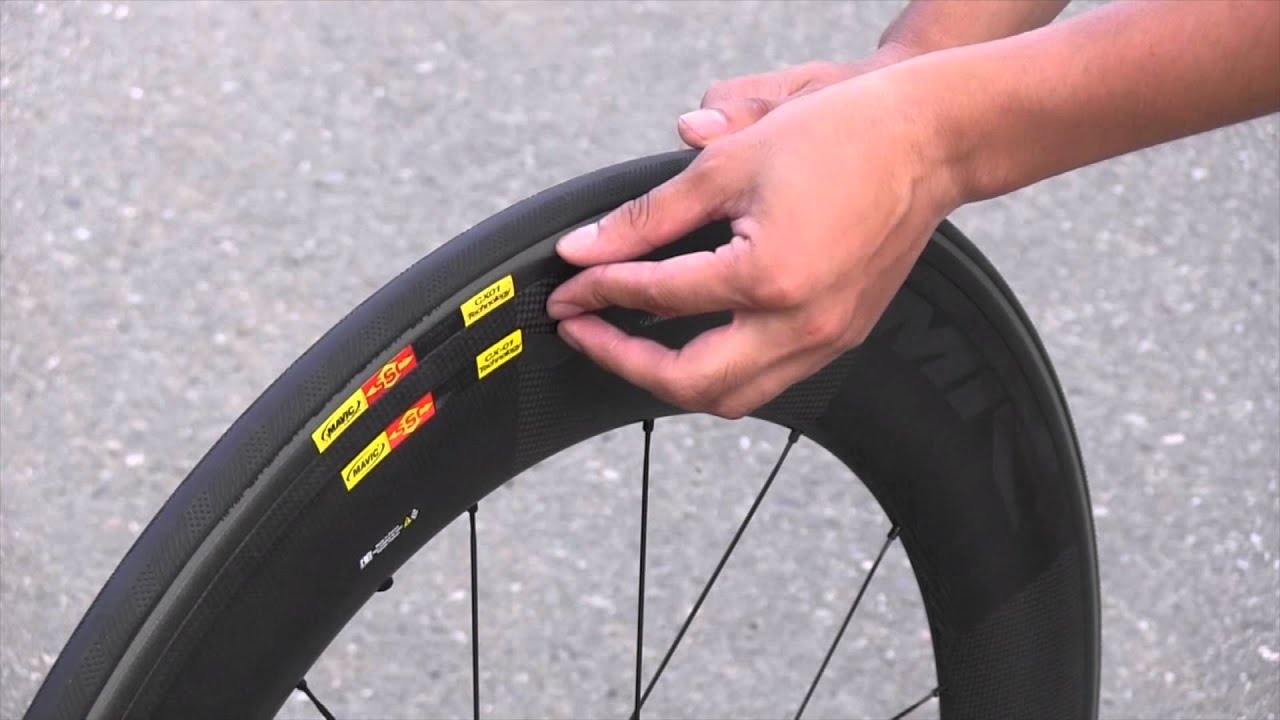 マヴィック渾身のディープリムホイール。コスミックCXR80