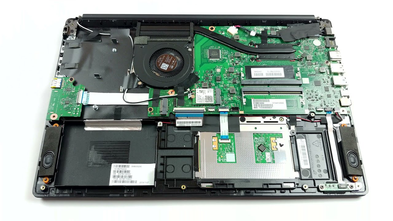 Toshiba Satellite Pro L50-G/J - スペック、テスト、価格