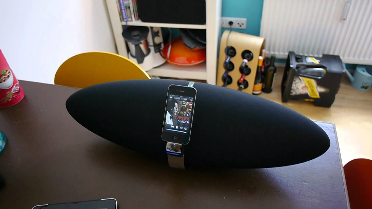 Bowers & Wilkins Zeppelin Air Review - YouTube