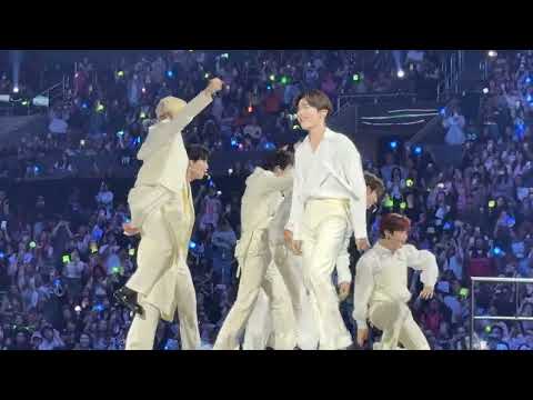 ZEROBASEONE (ZB1) KCON LA 2025 - YouTube