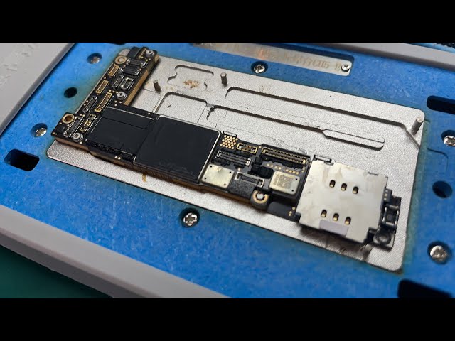 iPhone 12 mini Wi-Fiグレーアウト・アクティベートできません修理