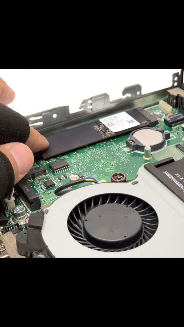 HP EliteDesk 800 G4 DM 35W | M 2 SSD の交換方法 #shorts - YouTube