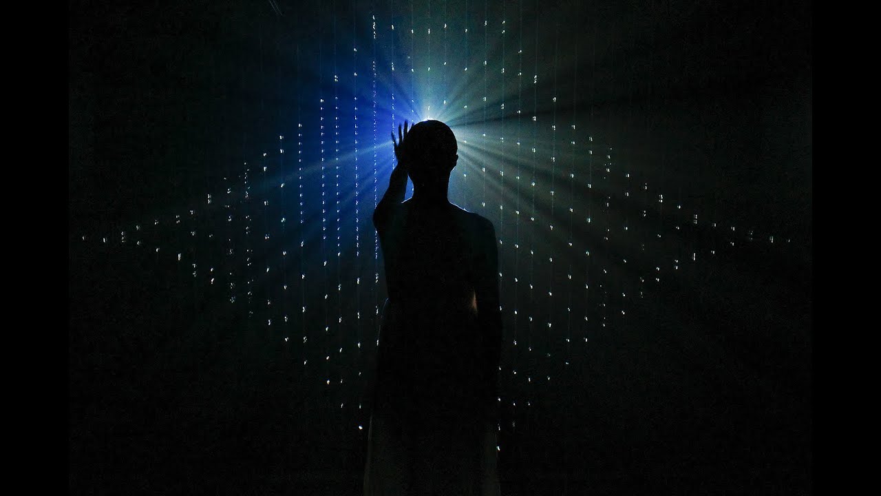 クリエーターが思い描いたプロジェクションマッピングを 世界最速