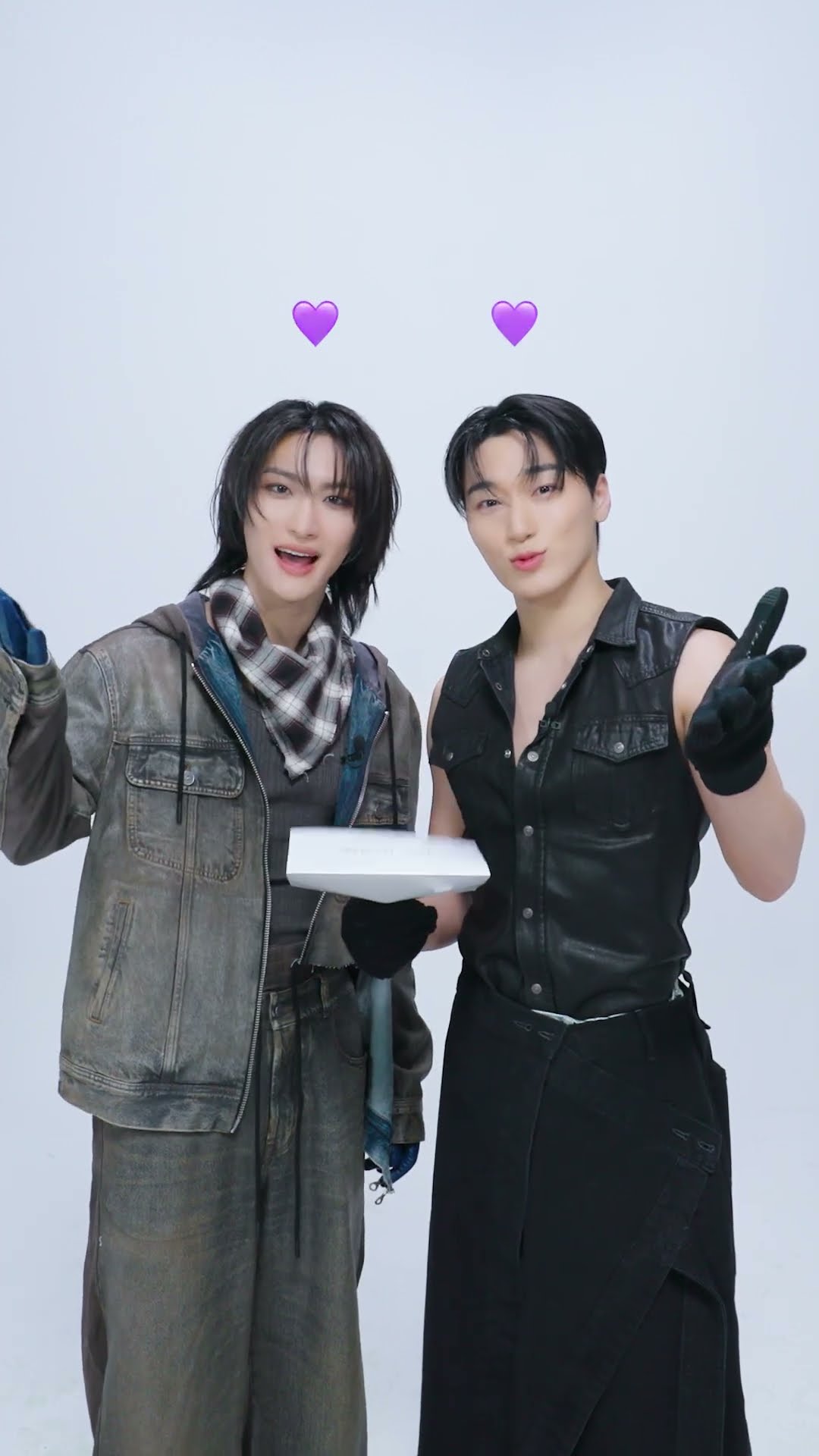 ATEEZ VR CONCERT : LIGHT THE WAY - YouTube