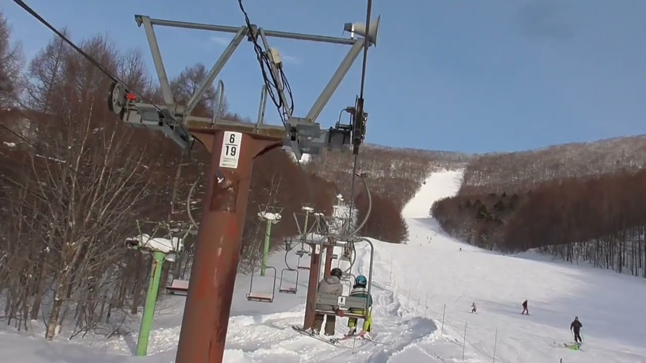 会津高原たかつえスキー場 第3ペアリフト - YouTube
