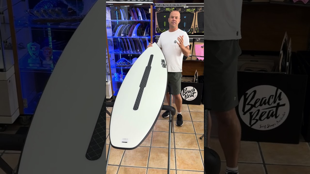 Surfboard review on the JS industries Xero Fusion Hyfi 3.0 VS Xero