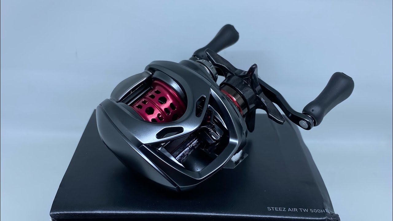 Unboxing Daiwa Steez AIR TW 500HL - YouTube