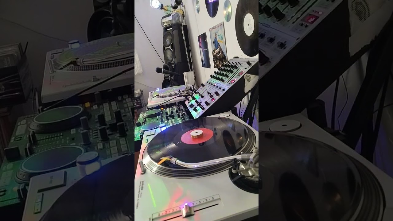 CLICK - QUE TE PASA (D REMIX ) - YouTube