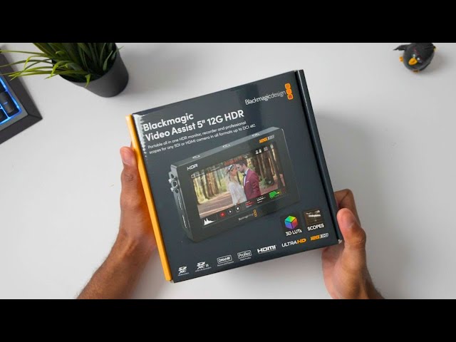 Unboxing & First Impressions: Blackmagic Video Assist 5