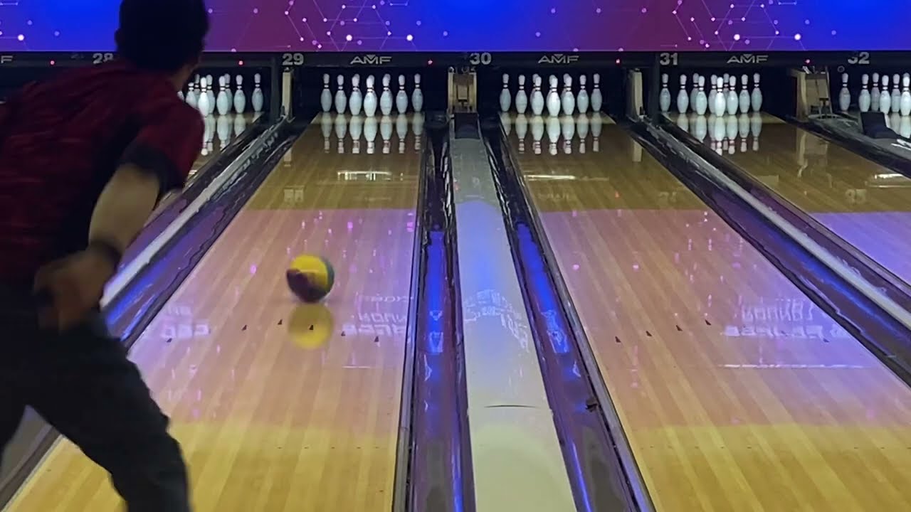 ROTOGRIP】エキゾチックGEM初投げ1ゲーム目279ノーカット動画。 - YouTube