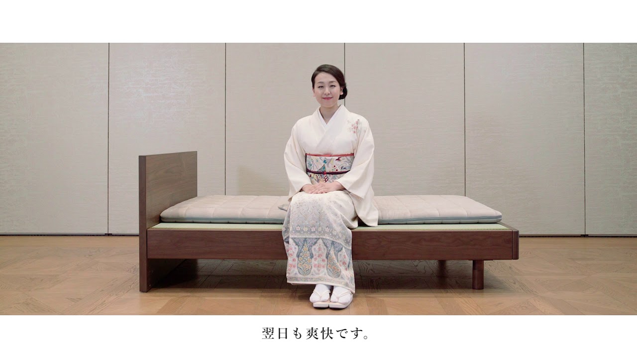 エアウィーヴ公式「浅田真央 四季布団 紹介」篇 - YouTube