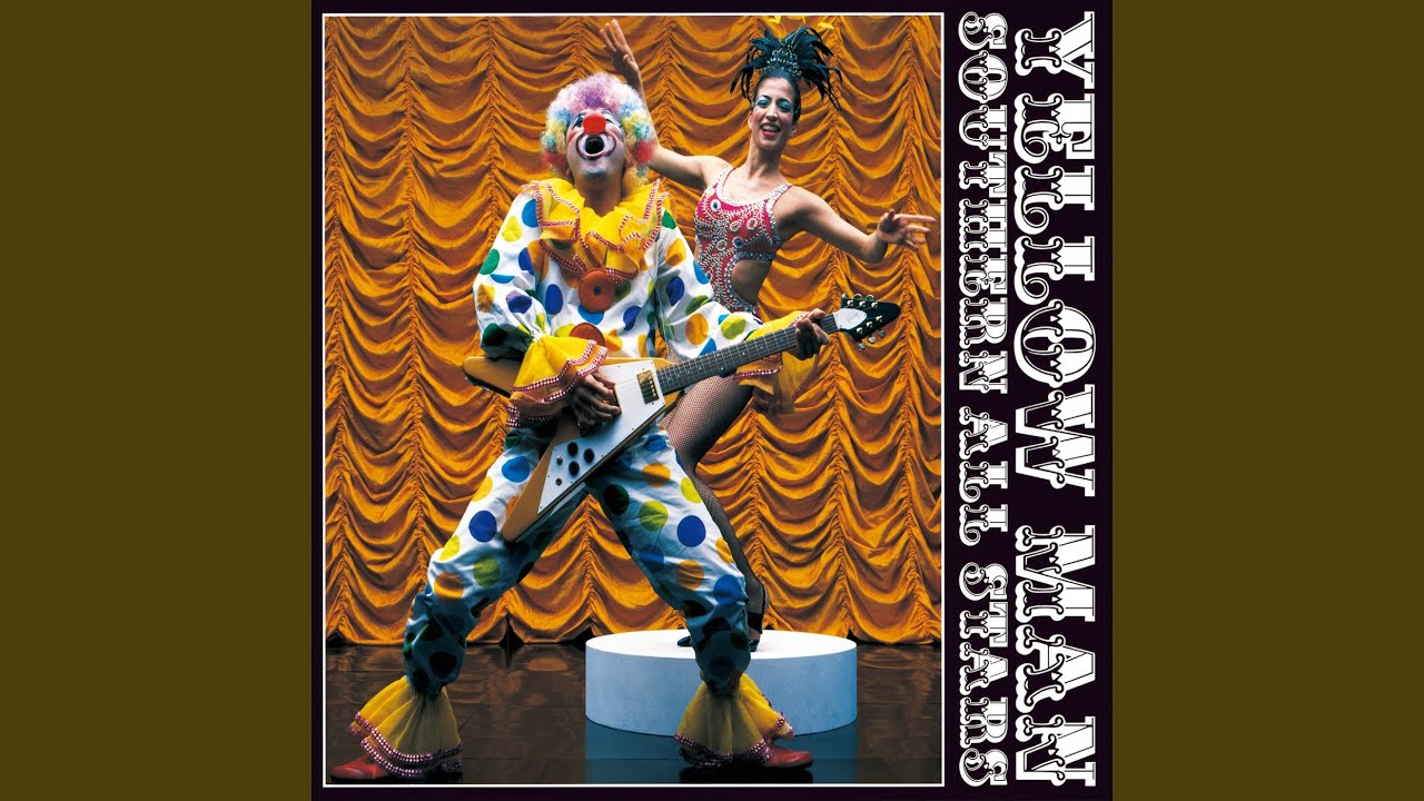 イエローマン ～星の王子様～ - YouTube