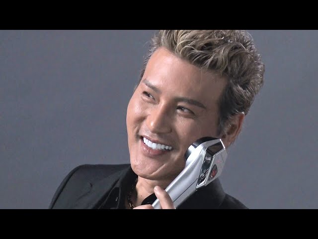 新庄剛志、トニーノ・ランボルギーニの美顔器で楽しんじゃおうよ／美顔