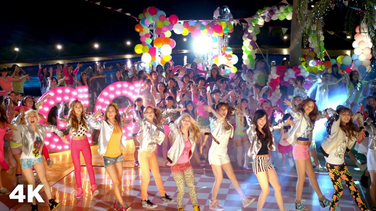 Girls' Generation 少女時代'LOVE&GIRLS' MV (Dance Ver.) | 4K - YouTube