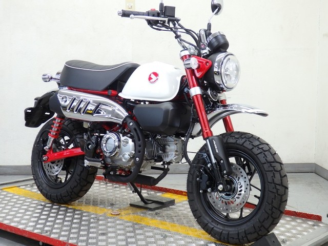 74543 モンキー125 JB05 2025年モデル 外観動画 - YouTube