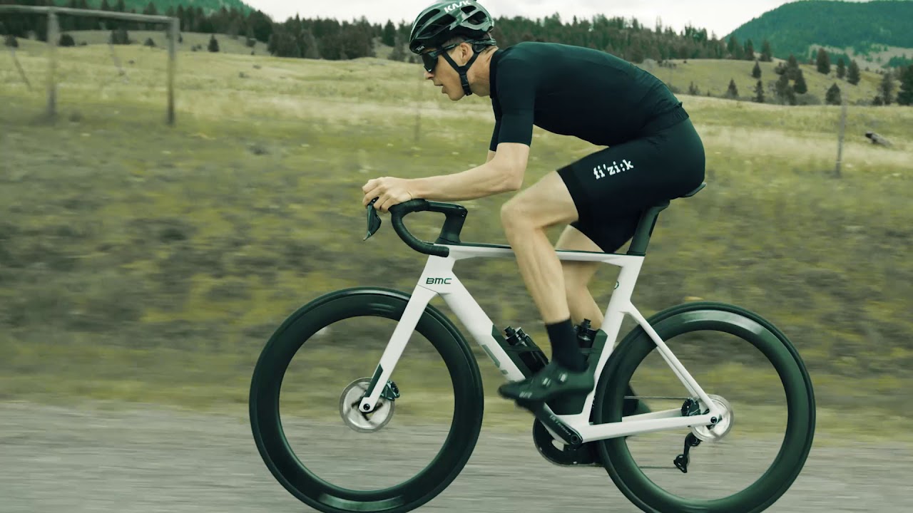 フィジーク ARGO R5 ショートノーズサドルの入門用に最適なエントリー