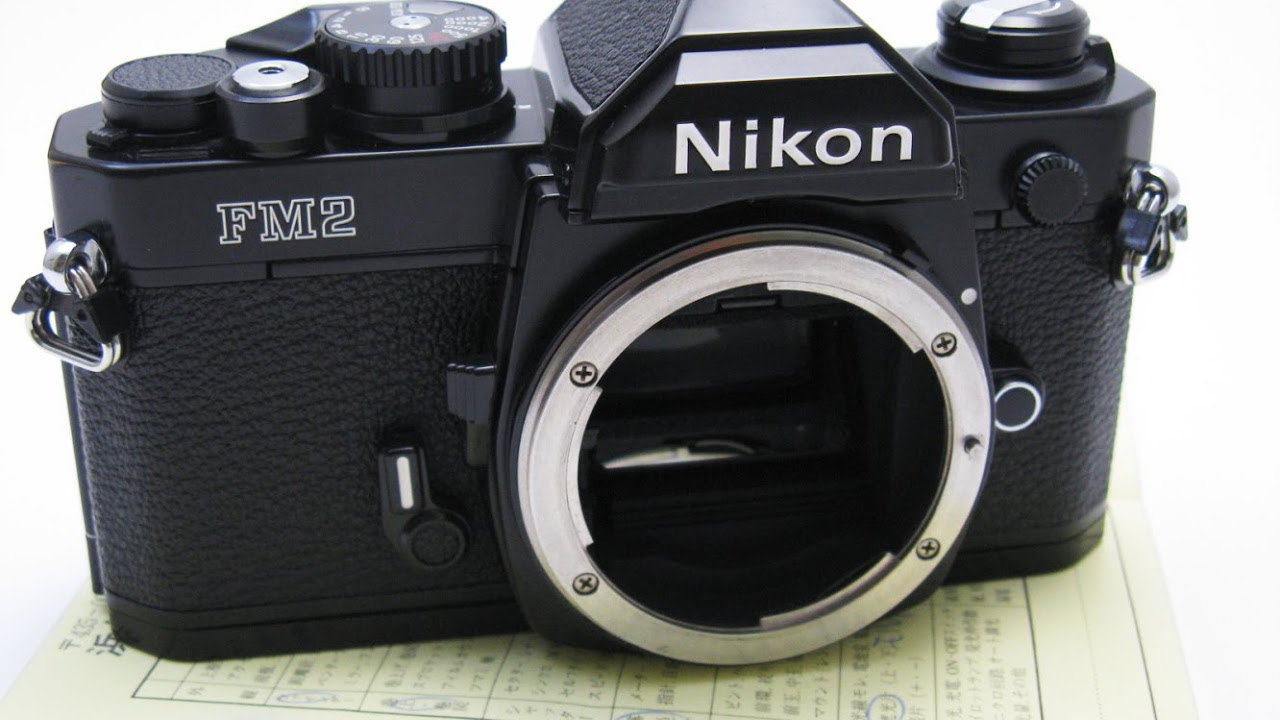 修理完了:ニコン New FM2 ハニカムシャッター - YouTube