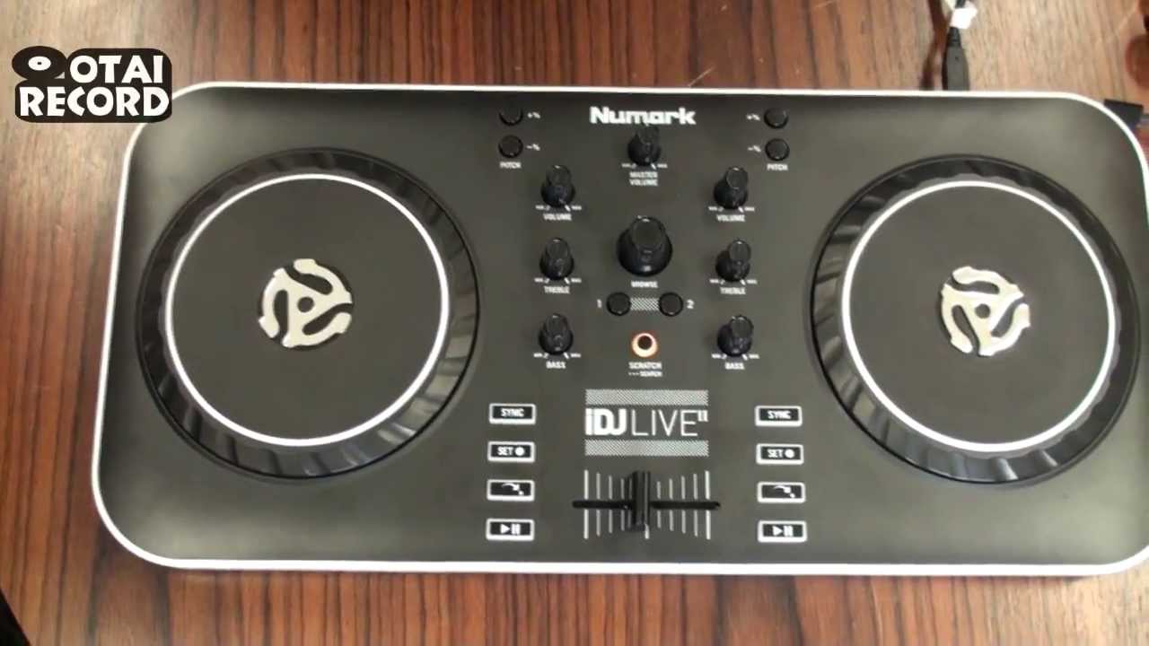 1/4] Easy and casual DJing with Numark iDJ Live II! - YouTube