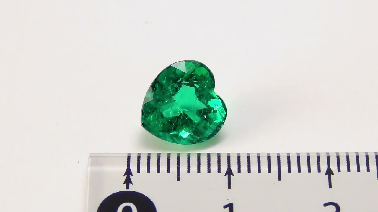 ハートシェイプ エメラルド 入荷 | アトリエ・エヌツー ジュエリー日記