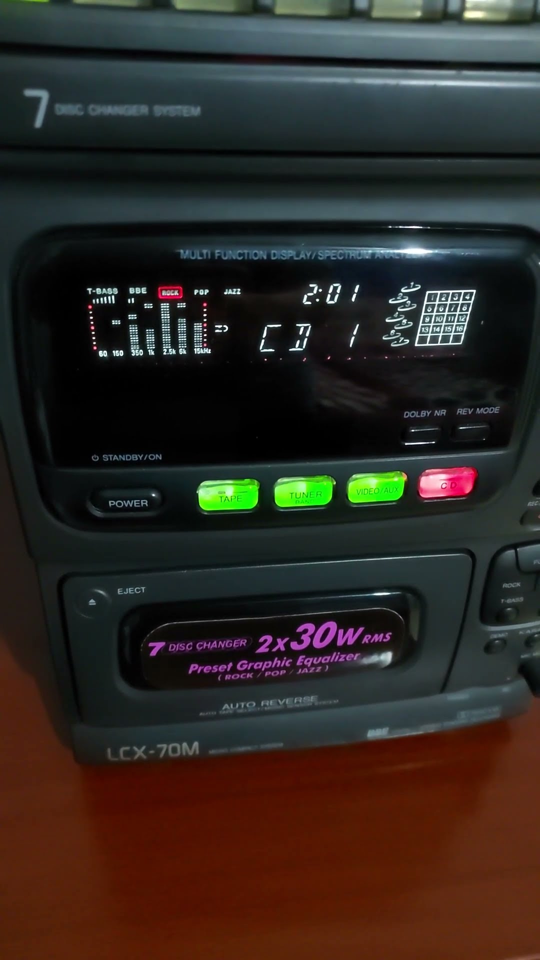 Aiwa LCX-70M - YouTube