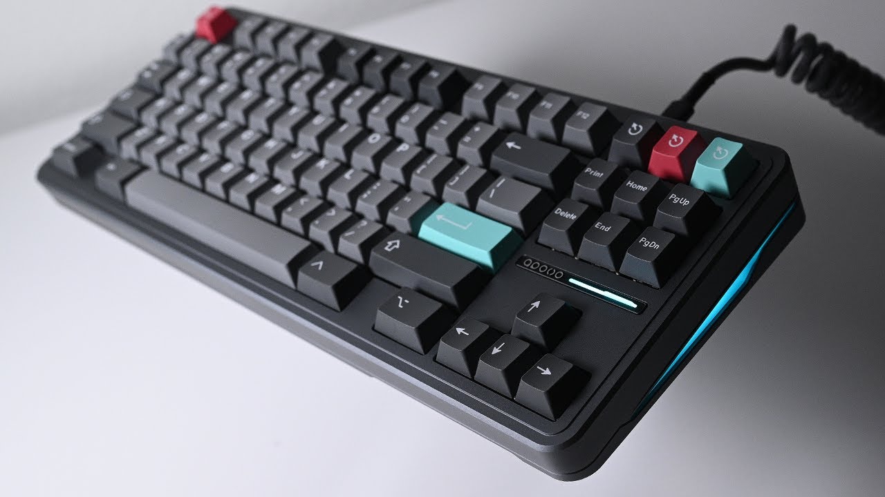 This Keyboard Is GREAT – Space80 Apollo Review - YouTube